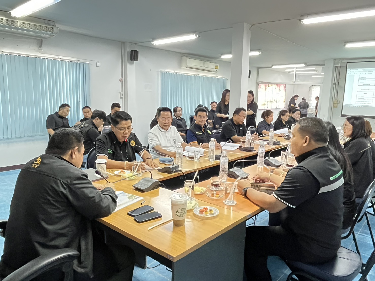 title - เลขาธิการ ส.ป.ก. ลงพื้นที่ตรวจราชการและประชุมติดตามการดำเนินงาน ณ ส.ป.ก.ร้อยเอ็ด